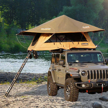 Rooftop Tent w/ Ladder - 7.9ft x 5.3ft