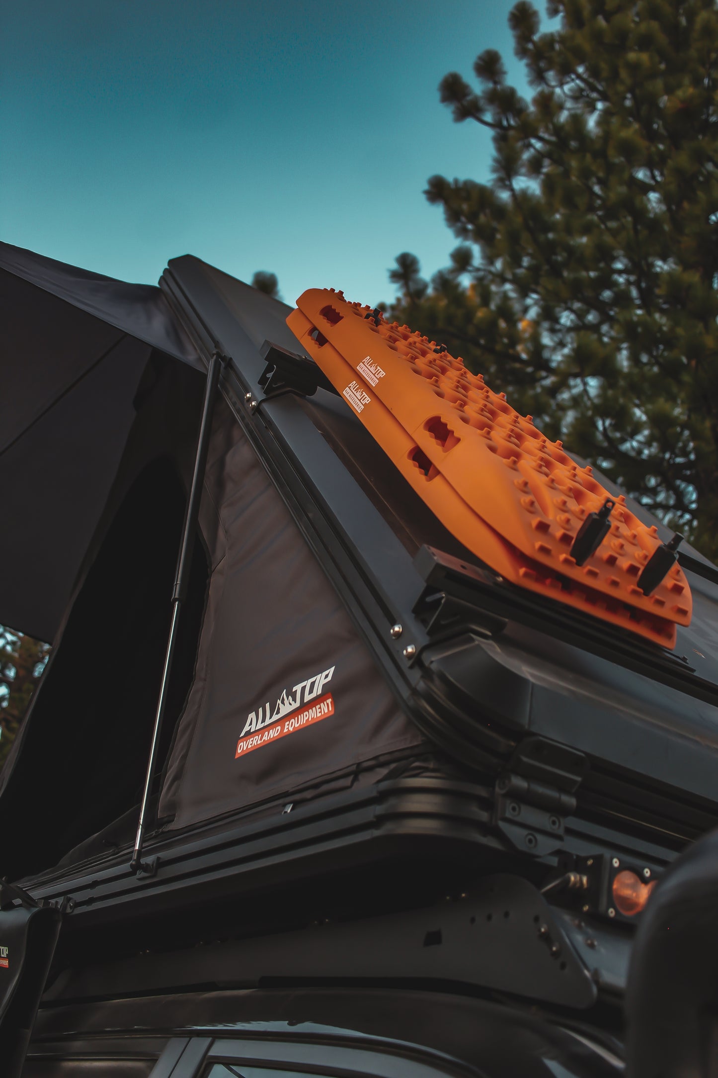 All-Top Roof Top Tent (A open)