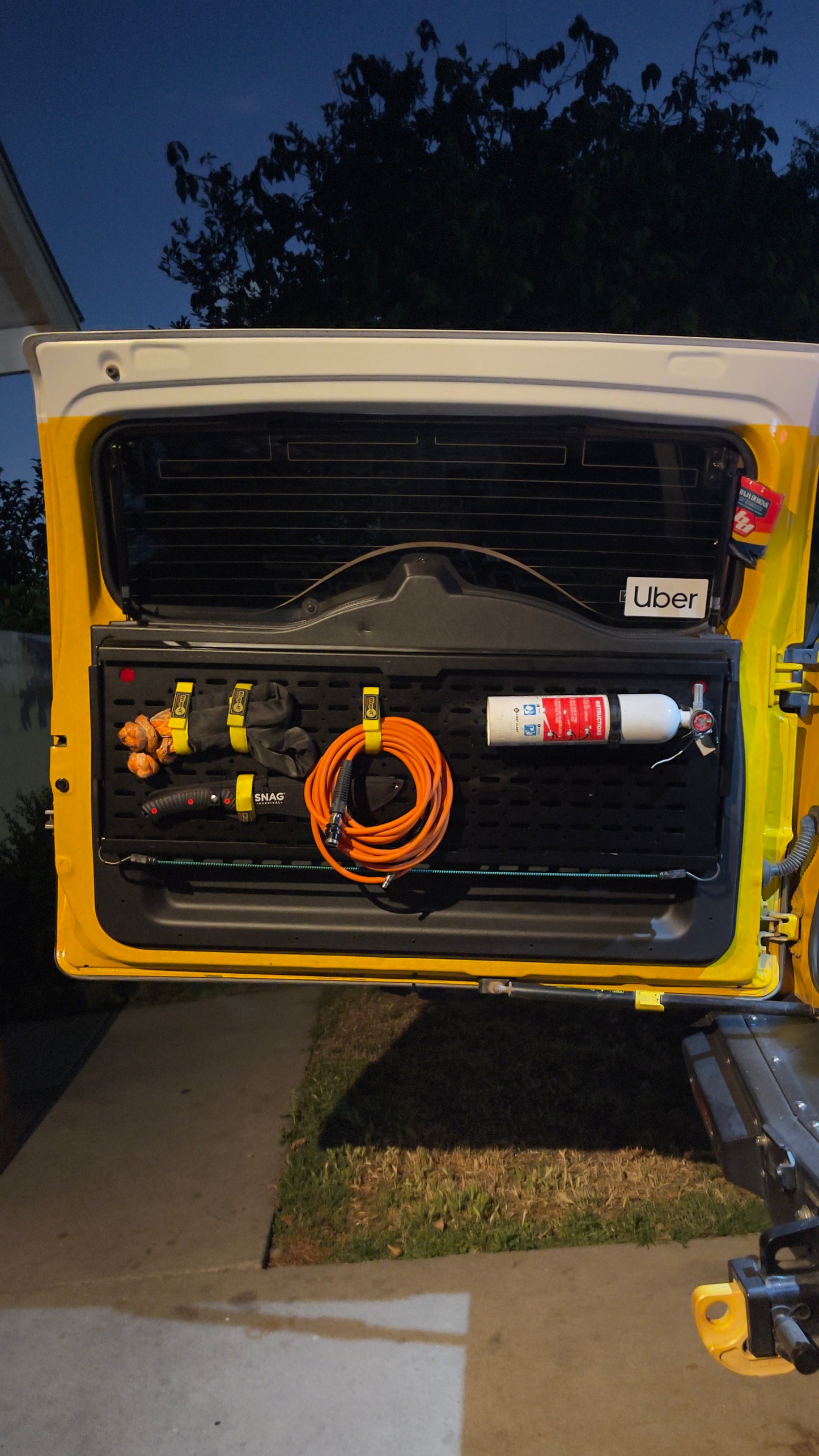 Toyota FJ Cruiser Rear Hatch Drop Down Table